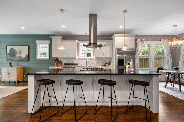 1315 Greenland Ave, Nashville, TN 37216