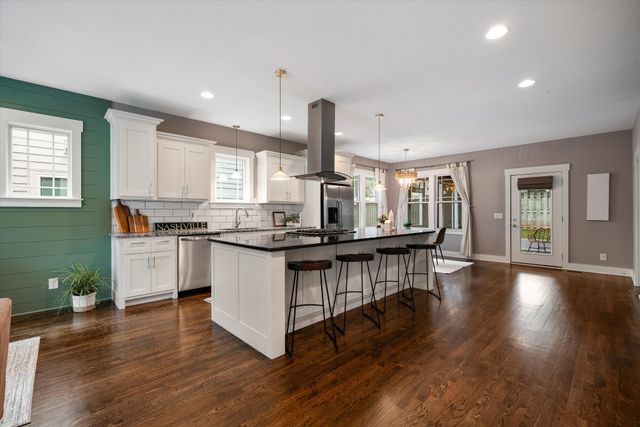 1315 Greenland Ave, Nashville, TN 37216