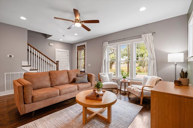 1315 Greenland Ave, Nashville, TN 37216