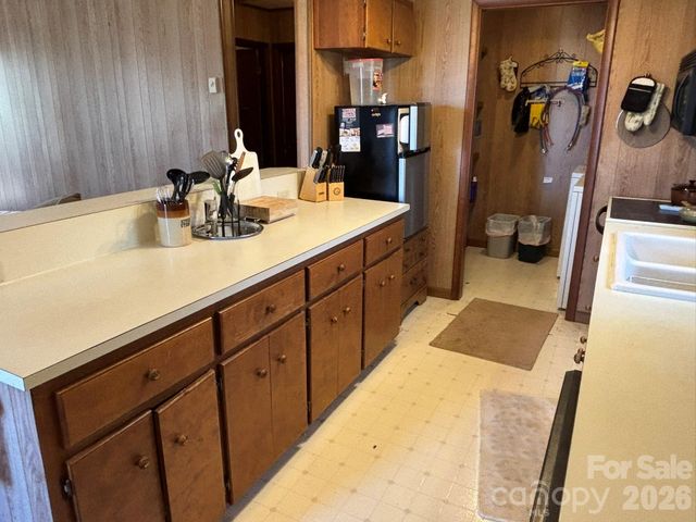120 Kimberly Drive, Bryson City, NC 28713