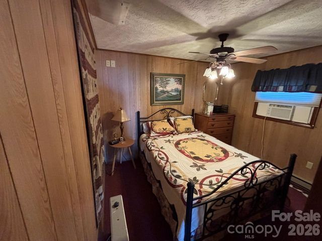 120 Kimberly Drive, Bryson City, NC 28713