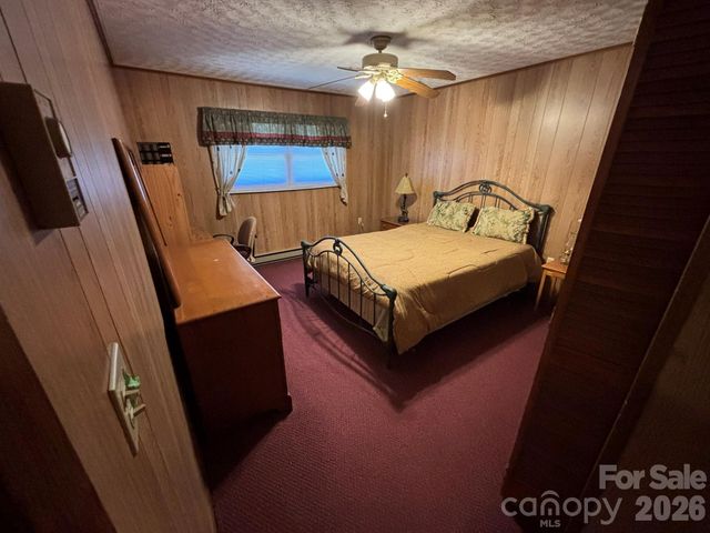 120 Kimberly Drive, Bryson City, NC 28713