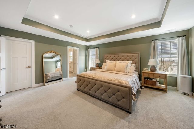 15 Esposito Ln, Roxbury Twp., NJ 07850