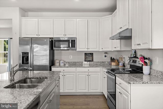 8402 CHISWELL CT, Spotsylvania, VA 22551