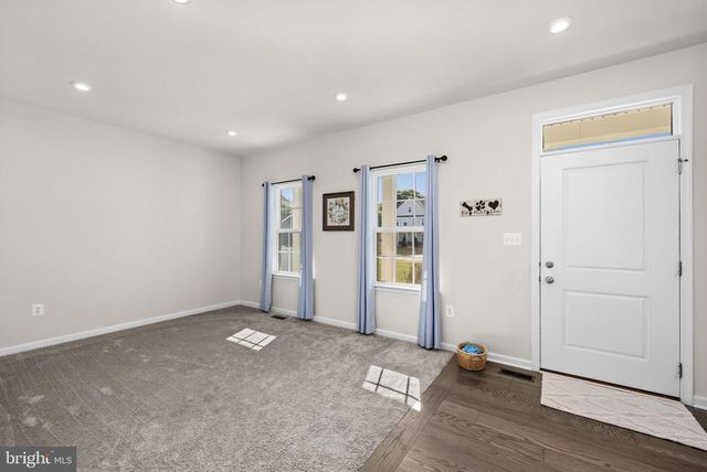 8402 CHISWELL CT, Spotsylvania, VA 22551