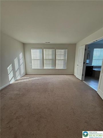 1805 Hemming Way, South Whitehall Twp, PA 18069