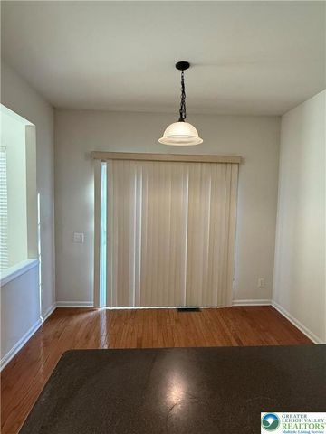 1805 Hemming Way, South Whitehall Twp, PA 18069