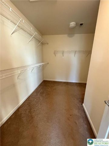 1805 Hemming Way, South Whitehall Twp, PA 18069