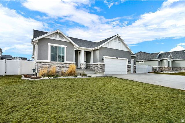 7494 S WOOD FARMS DR, West Jordan, UT 84084