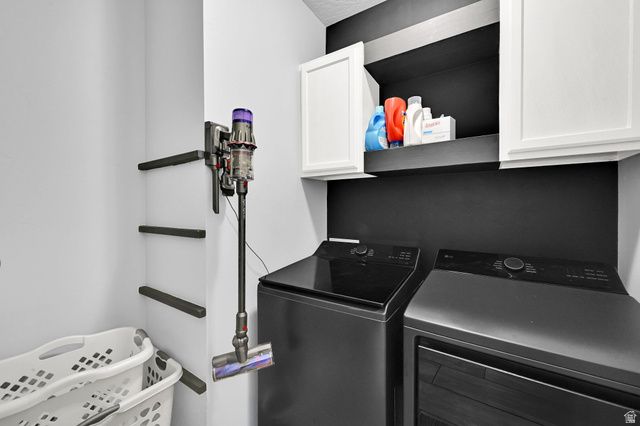 7494 S WOOD FARMS DR, West Jordan, UT 84084