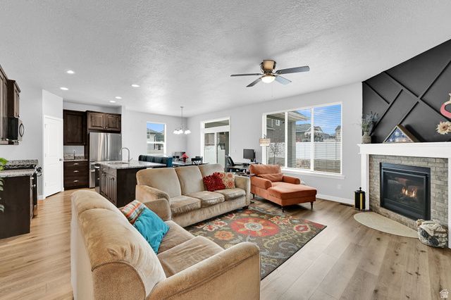 7494 S WOOD FARMS DR, West Jordan, UT 84084