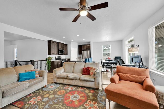 7494 S WOOD FARMS DR, West Jordan, UT 84084