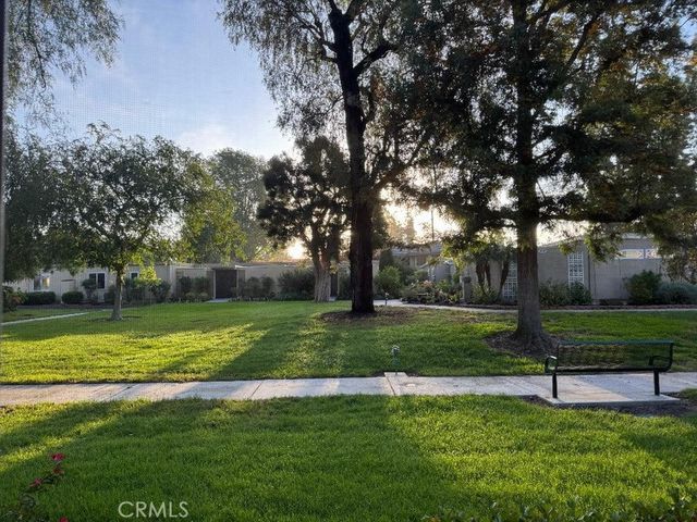 805 Ronda Mendoza B, Laguna Woods, CA 92637
