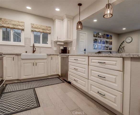 805 Ronda Mendoza B, Laguna Woods, CA 92637