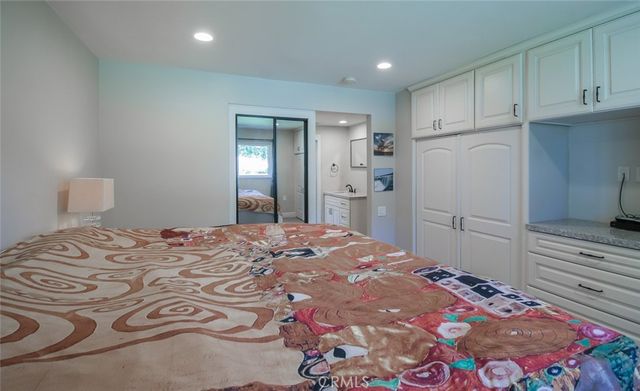 805 Ronda Mendoza B, Laguna Woods, CA 92637