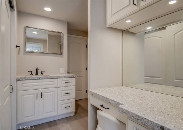 805 Ronda Mendoza B, Laguna Woods, CA 92637