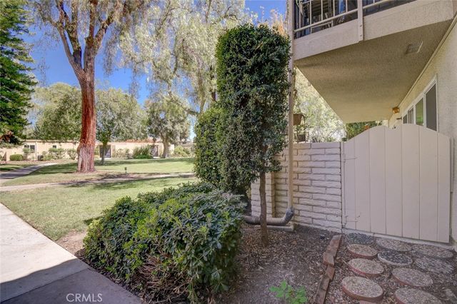 805 Ronda Mendoza B, Laguna Woods, CA 92637