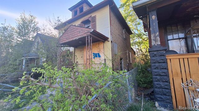 352 Highland Street, Highland Park, MI 48203