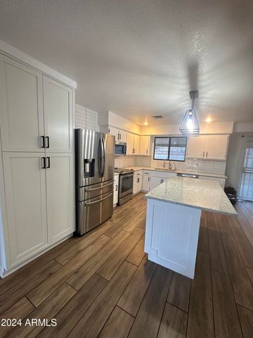 2159 W TERRACE Drive, Wickenburg, AZ 85390