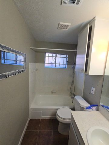 3506 Prudence Drive, Houston, TX 77045