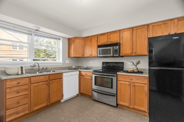 617 Case Place 2, Evanston, IL 60202