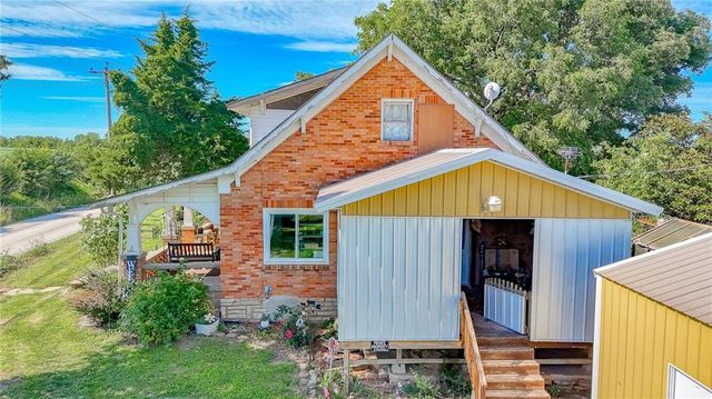 11769 Orrick Road, Excelsior Springs, MO 64024