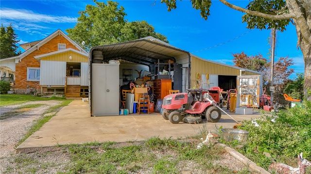 11769 Orrick Road, Excelsior Springs, MO 64024