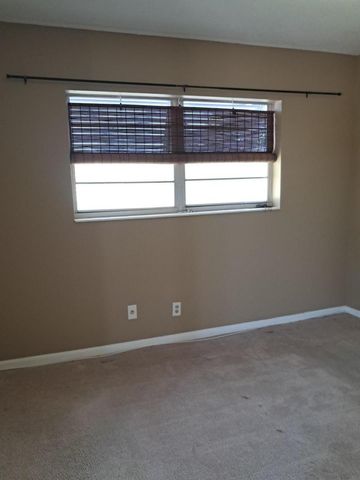 188 Norwich H 188, West Palm Beach, FL 33417