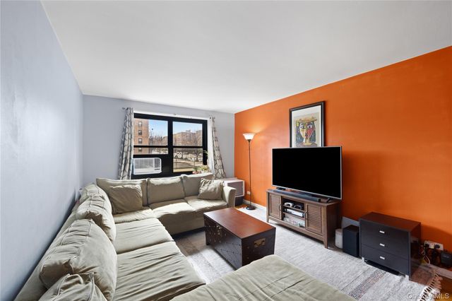 73-11 Bell Boulevard 2C, Oakland Gardens, NY 11364