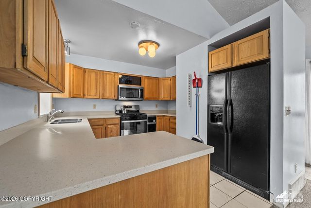 9201 Sea Parrot Circle, Anchorage, AK 99515