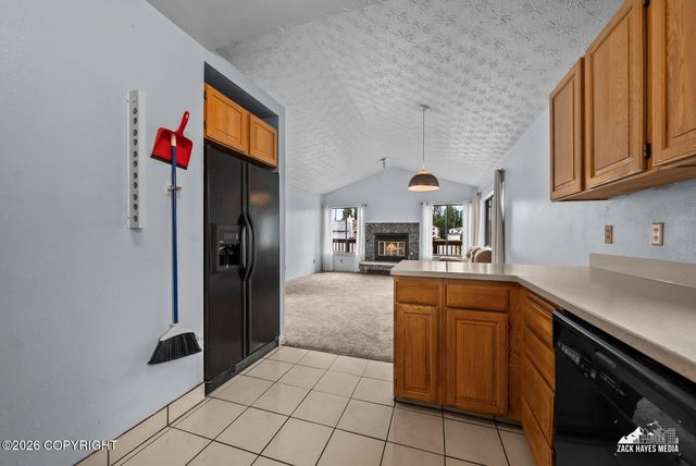 9201 Sea Parrot Circle, Anchorage, AK 99515