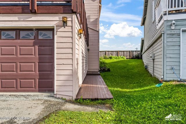 9201 Sea Parrot Circle, Anchorage, AK 99515