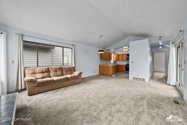 9201 Sea Parrot Circle, Anchorage, AK 99515