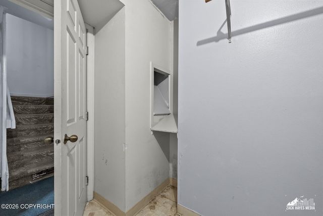 9201 Sea Parrot Circle, Anchorage, AK 99515