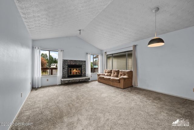 9201 Sea Parrot Circle, Anchorage, AK 99515