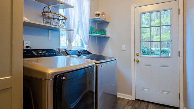 8516 Long Meadow Drive, North Charleston, SC 29420