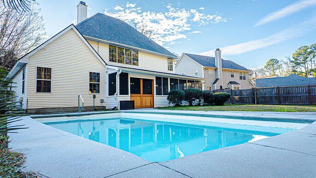 8516 Long Meadow Drive, North Charleston, SC 29420