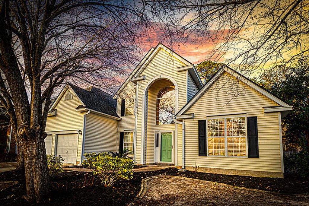 8516 Long Meadow Drive, North Charleston, SC 29420