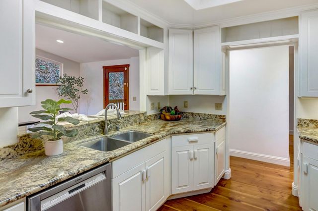 1166 Josselyn Canyon Road, Monterey, CA 93940