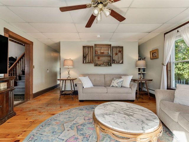 11 Slapp Hill Road, Hardwick, VT 05843