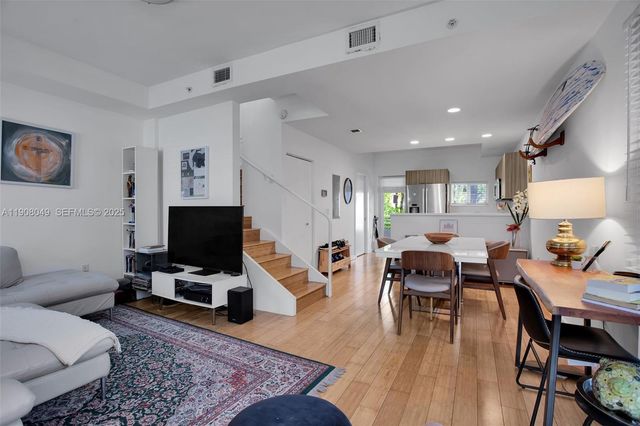 619 Meridian Ave 3, Miami Beach, FL 33139