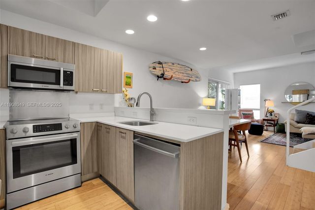 619 Meridian Ave 3, Miami Beach, FL 33139