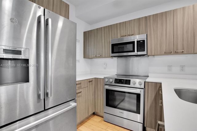 619 Meridian Ave 3, Miami Beach, FL 33139