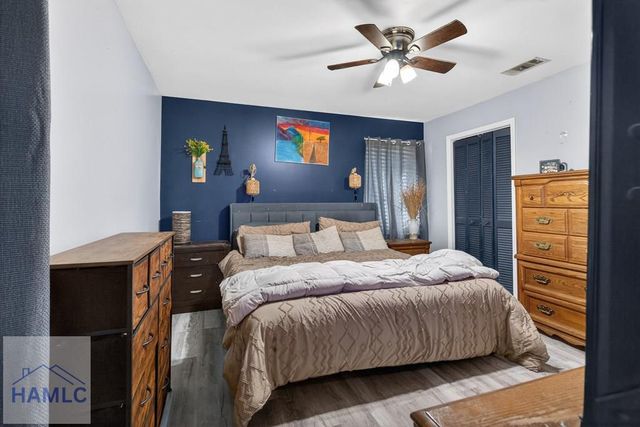 933 Gulfstream Road, Hinesville, GA 31313