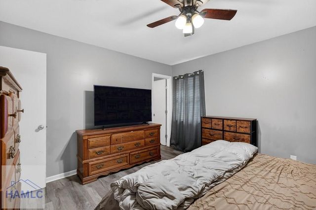 933 Gulfstream Road, Hinesville, GA 31313