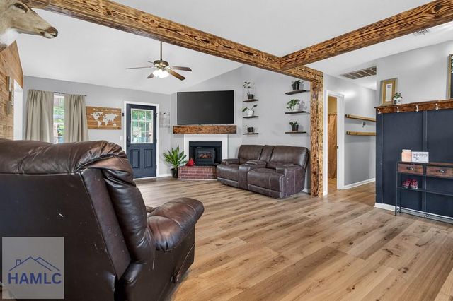 933 Gulfstream Road, Hinesville, GA 31313