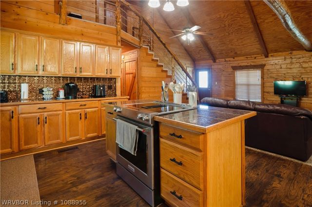 5823 Mount Harmony Road, Greenwood, AR 72936