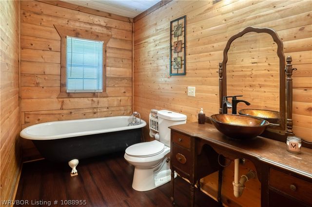 5823 Mount Harmony Road, Greenwood, AR 72936