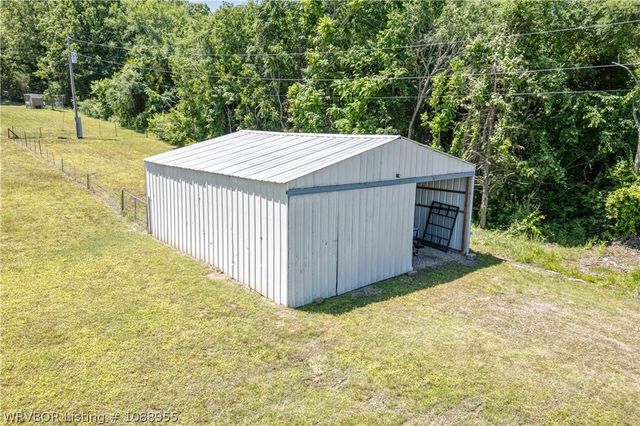 5823 Mount Harmony Road, Greenwood, AR 72936