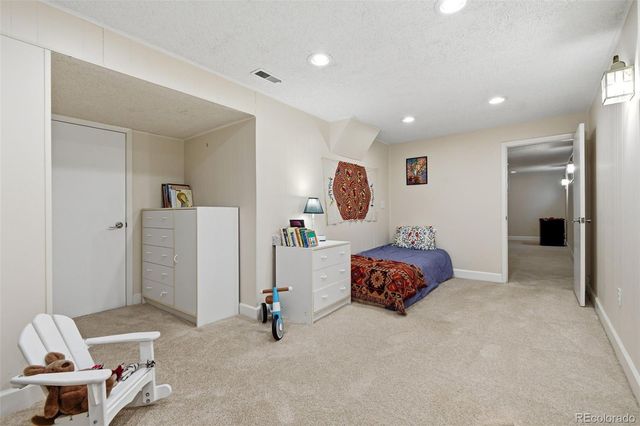 3561 S Oneida Way, Denver, CO 80237